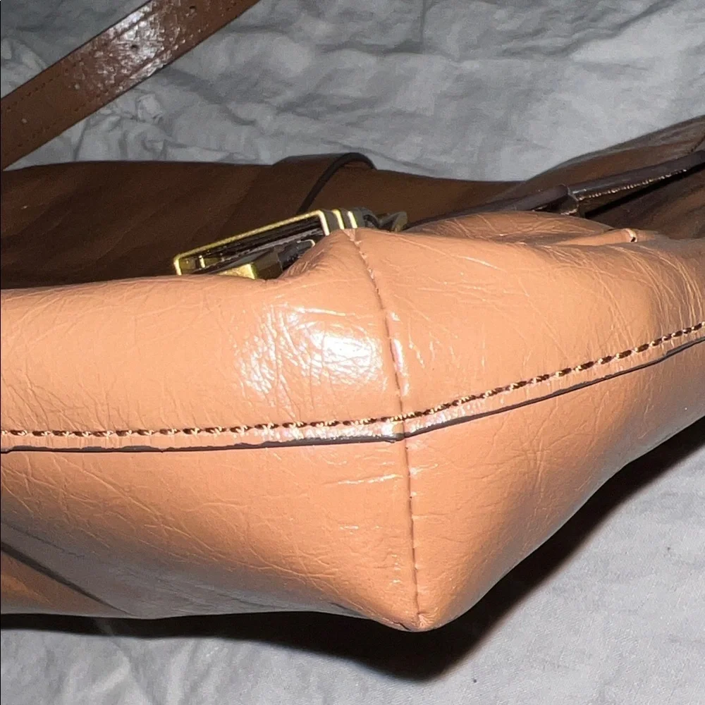 Michael Kors Darrington Large Crackle Brown Leather Crossbody
